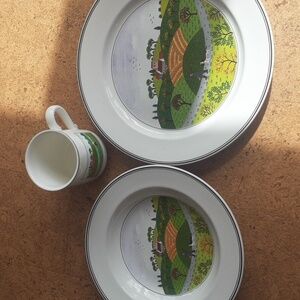 Villeroy & Boch 'Naif' 3 piece set.